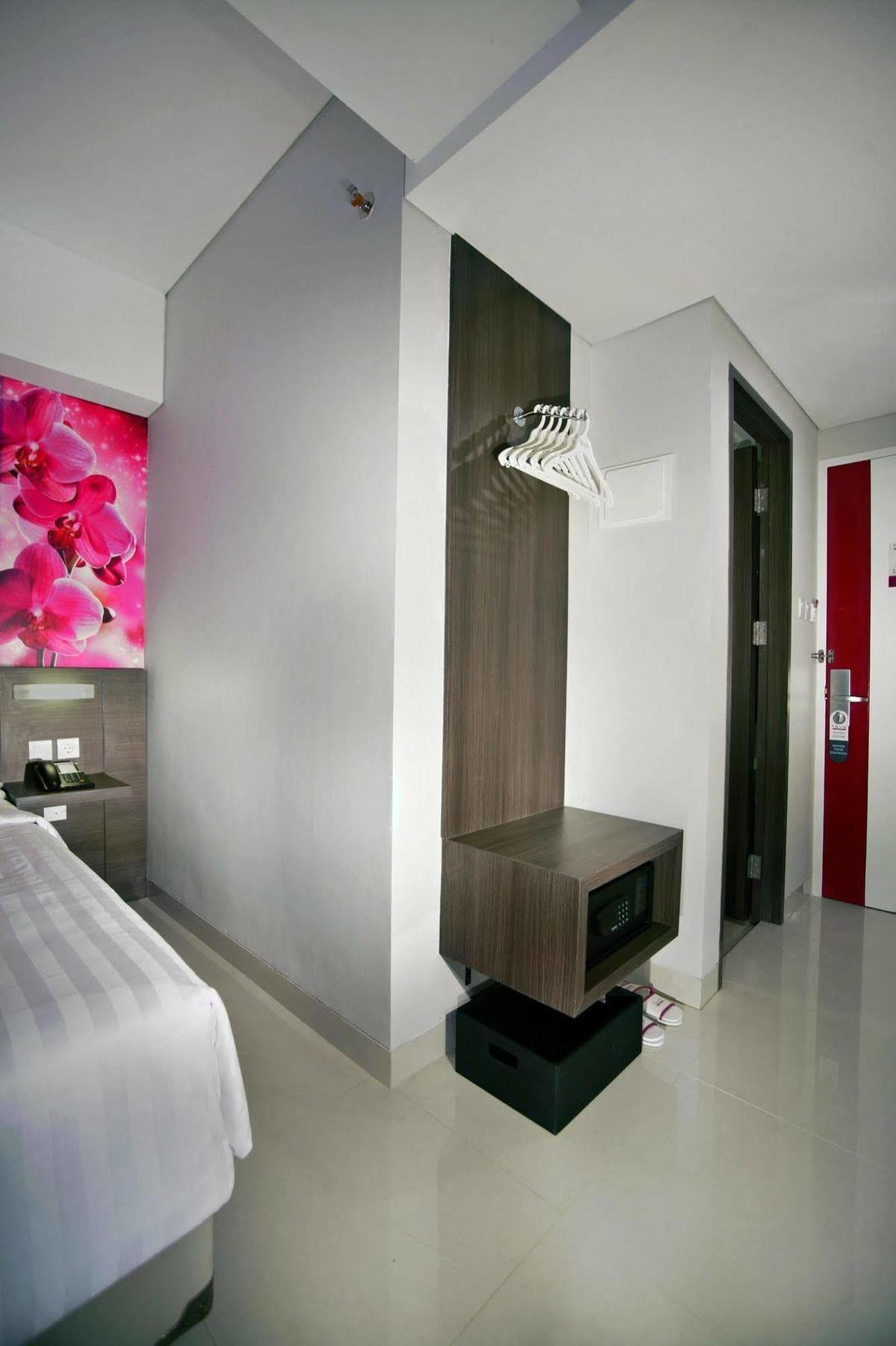 Hotel Favehotel Panakkukang Makassar